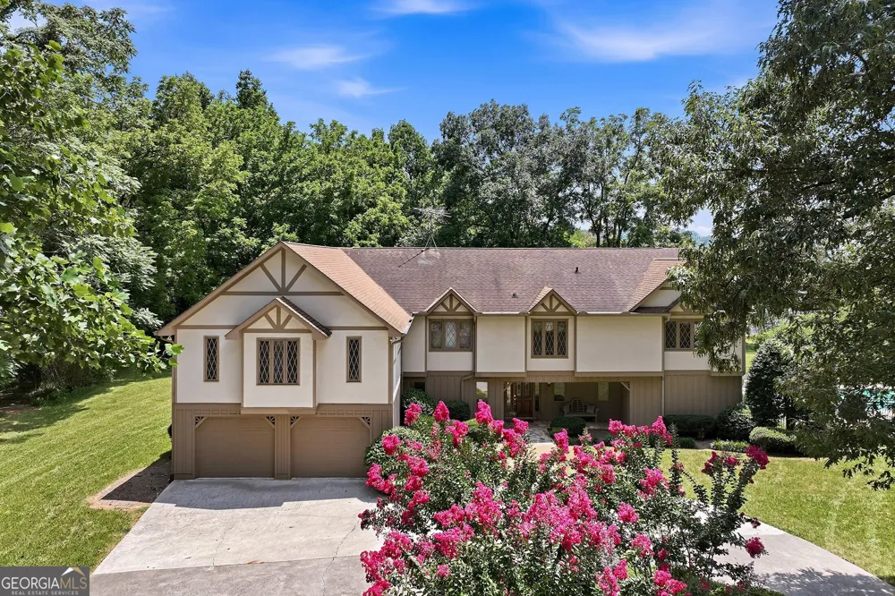 3421 Chestatee RD Gainesville, GA 30506