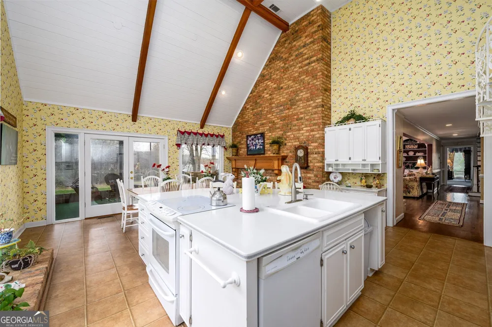 3421 Chestatee RD Gainesville, GA 30506