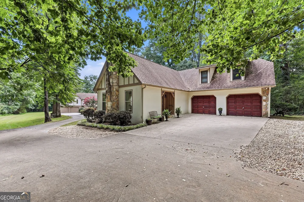3421 Chestatee RD Gainesville, GA 30506