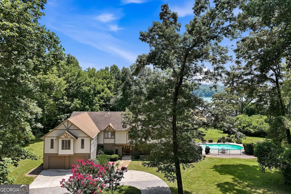 3421 Chestatee RD Gainesville, GA 30506
