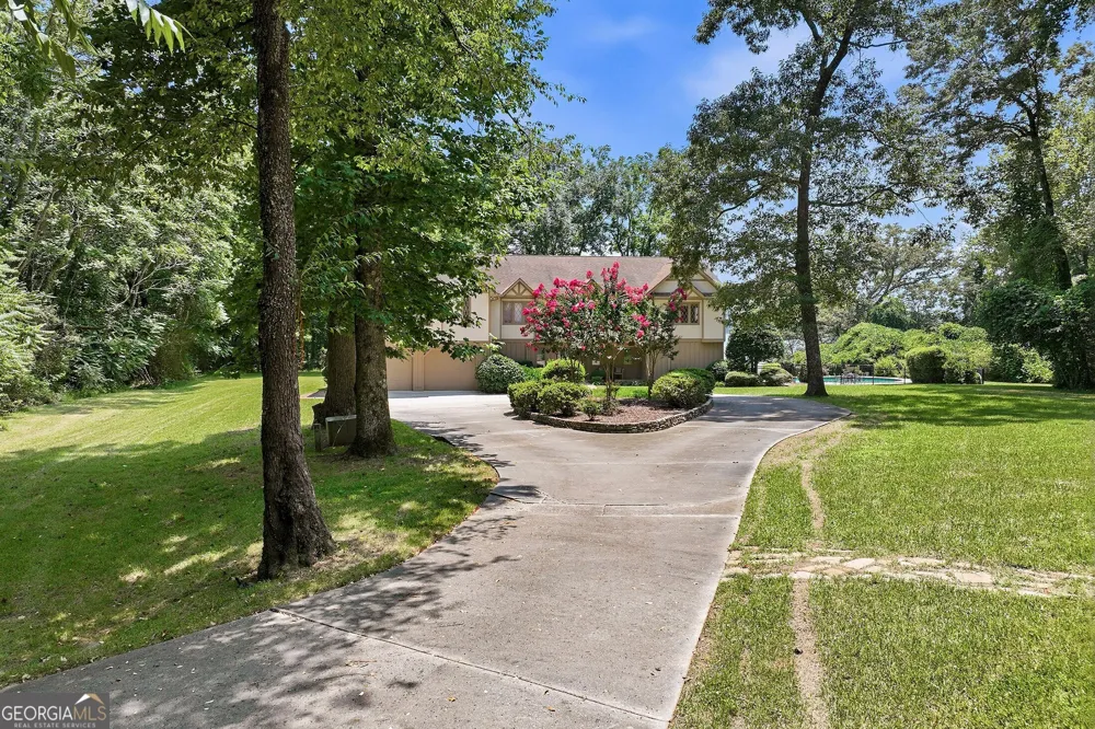 3421 Chestatee RD Gainesville, GA 30506