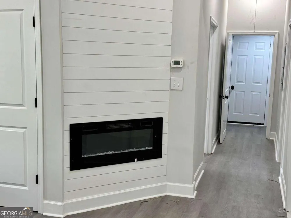 69 Fourth ST Griffin, GA 30223