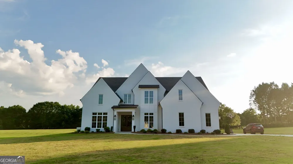 1526 Clover LN Bishop, GA 30621