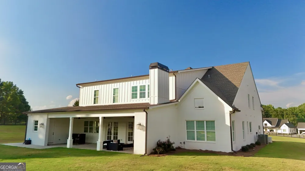 1526 Clover LN Bishop, GA 30621