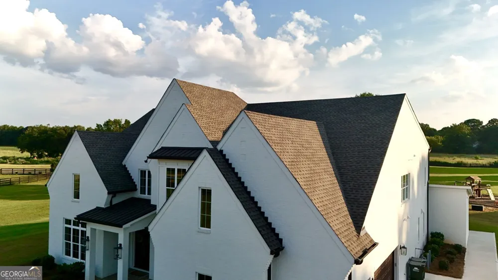 1526 Clover LN Bishop, GA 30621