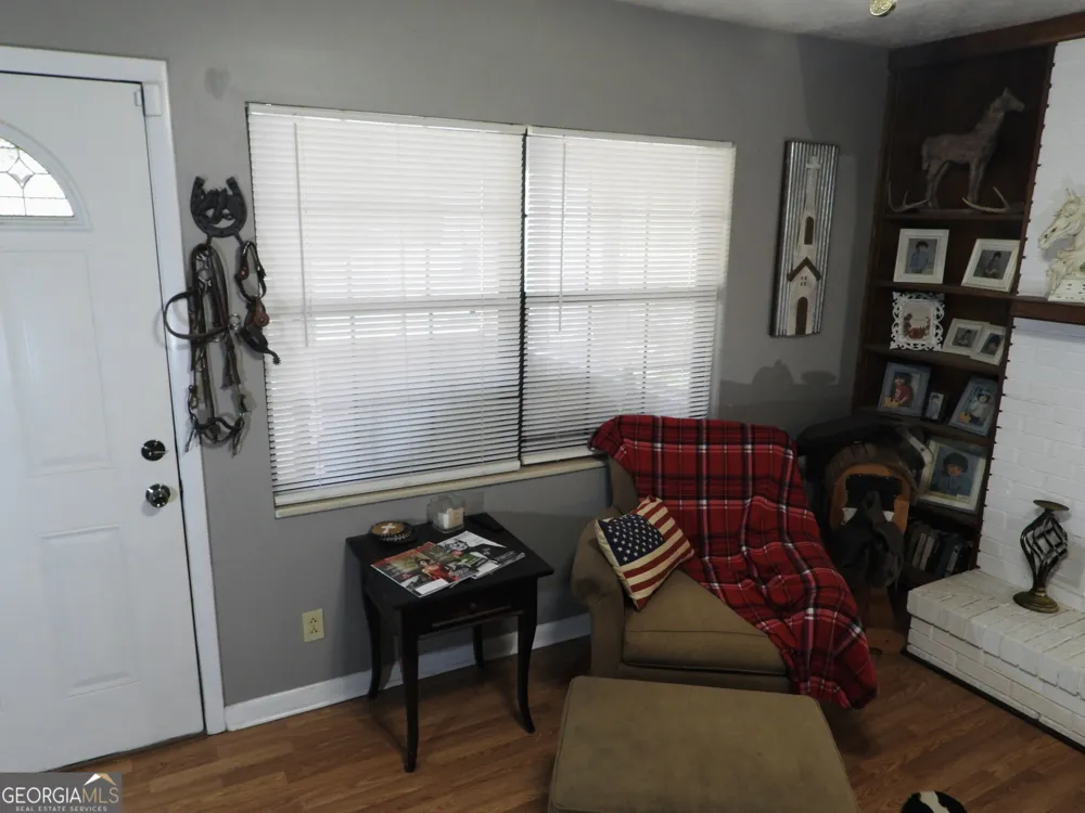 379 Bob Thrift RD St. George, GA 31562