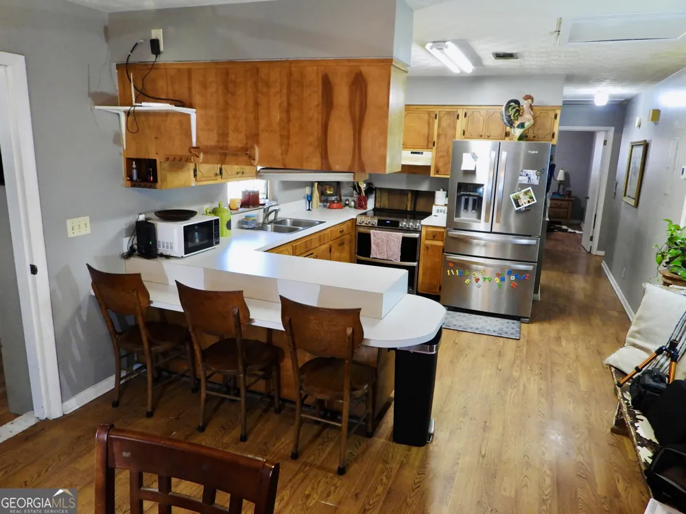 379 Bob Thrift RD St. George, GA 31562