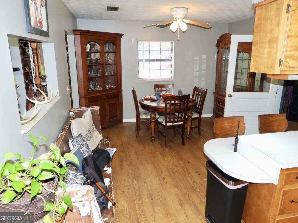 379 Bob Thrift RD St. George, GA 31562