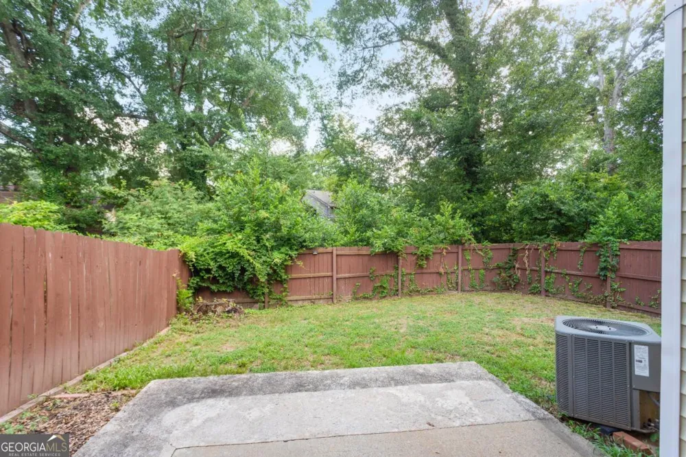 1585 Springleaf PT SE Smyrna, GA 30080