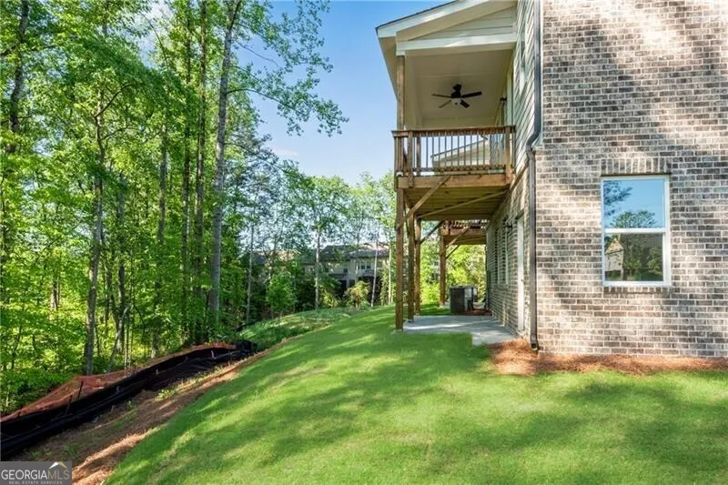 287 Bell Grove LN Suwanee, GA 30024