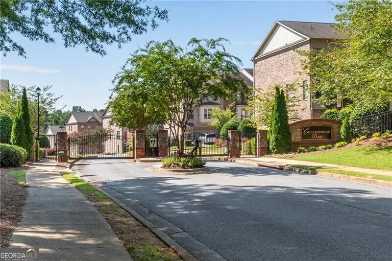 287 Bell Grove LN Suwanee, GA 30024