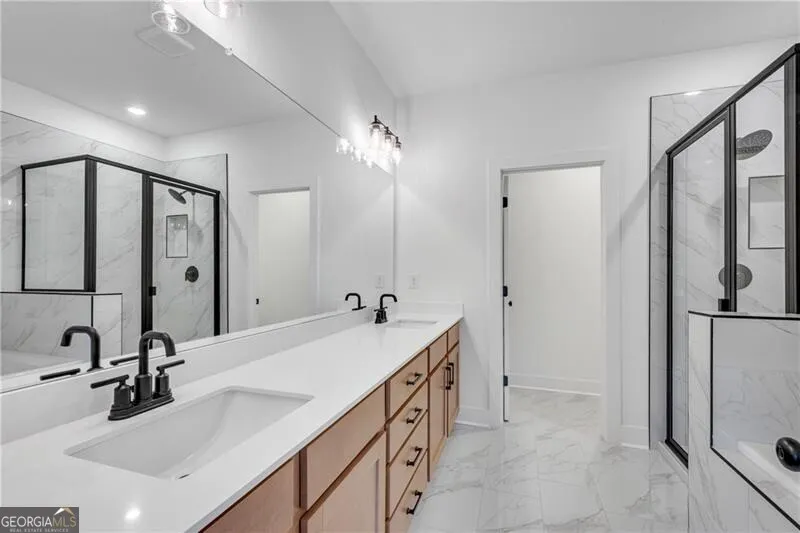 287 Bell Grove LN Suwanee, GA 30024