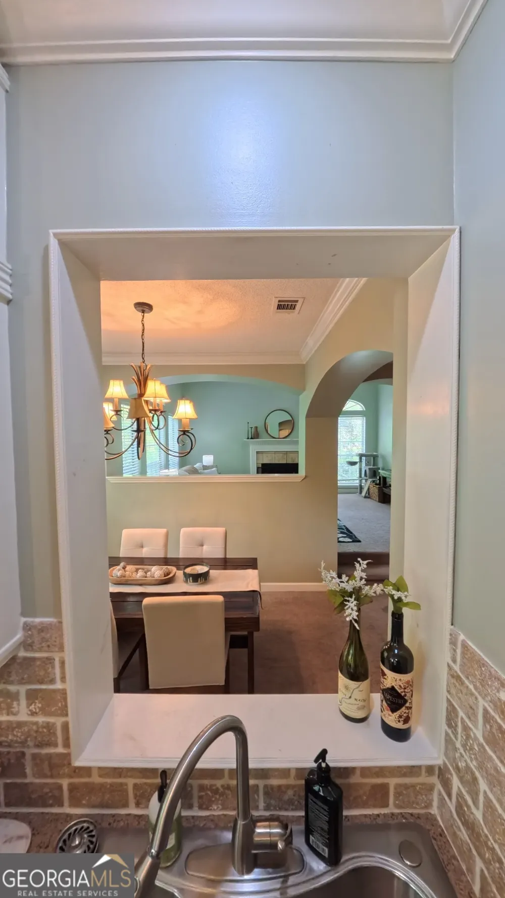 2502 B Jerry Jones DR Valdosta, GA 31602