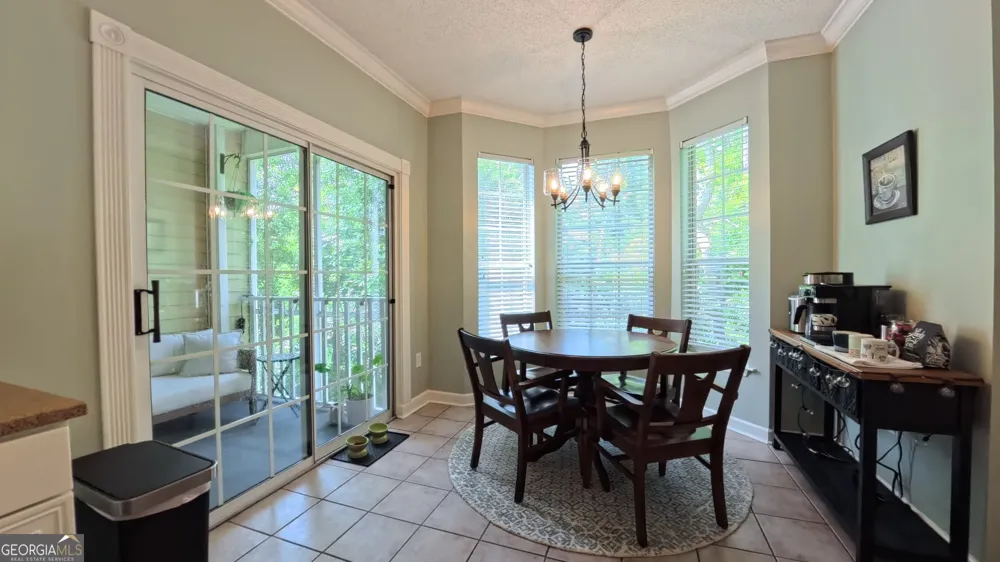2502 B Jerry Jones DR Valdosta, GA 31602