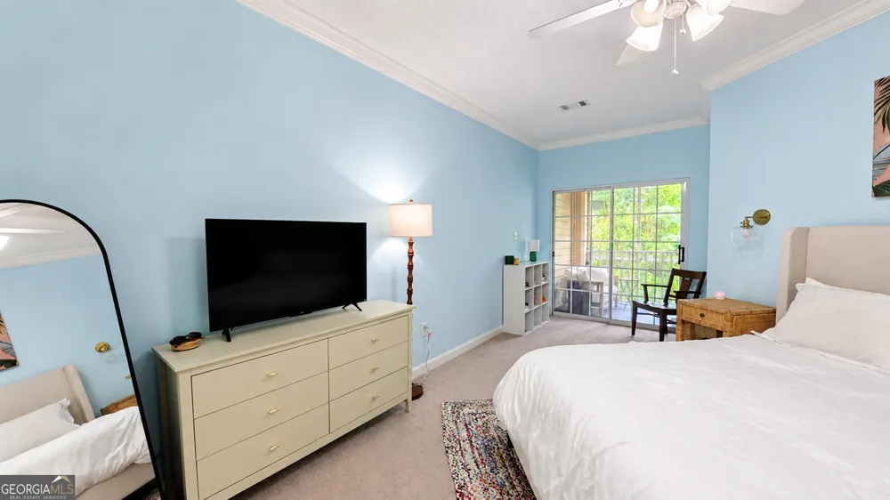 2502 B Jerry Jones DR Valdosta, GA 31602