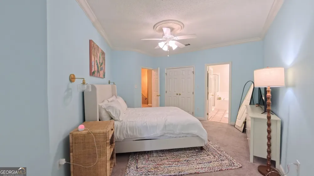 2502 B Jerry Jones DR Valdosta, GA 31602