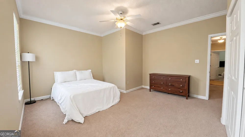 2502 B Jerry Jones DR Valdosta, GA 31602