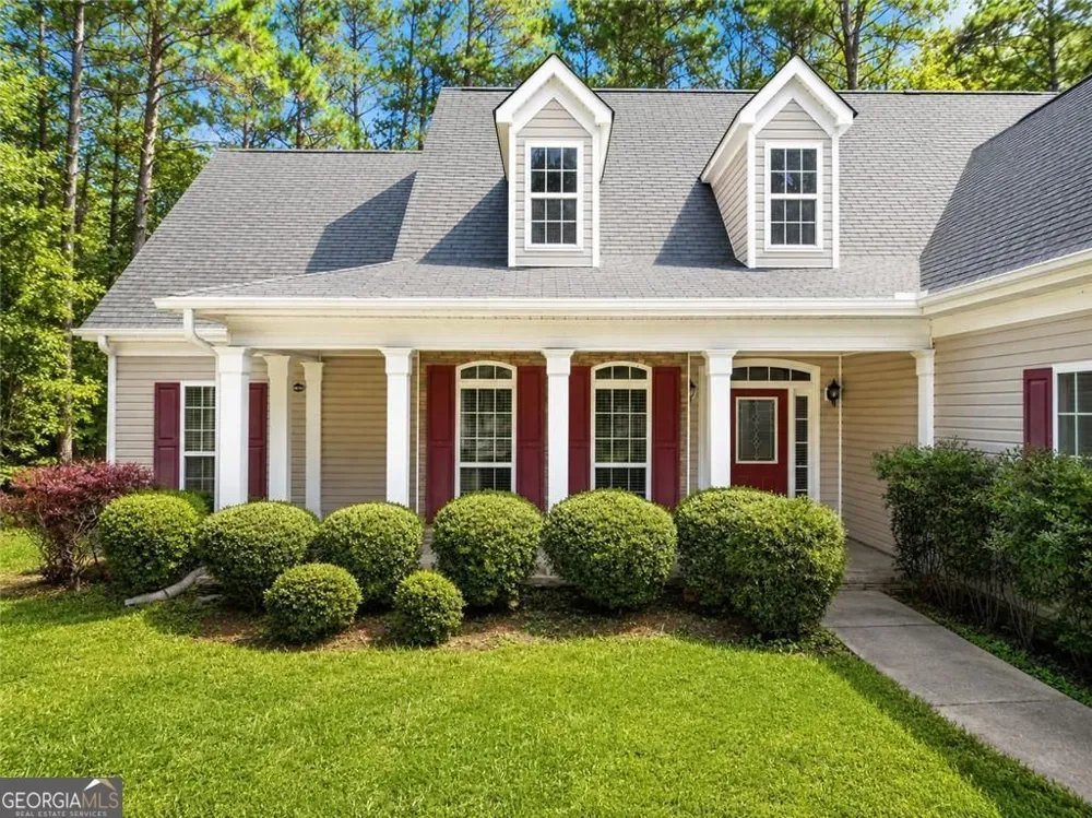 8876 Camp Tree CT Winston, GA 30187