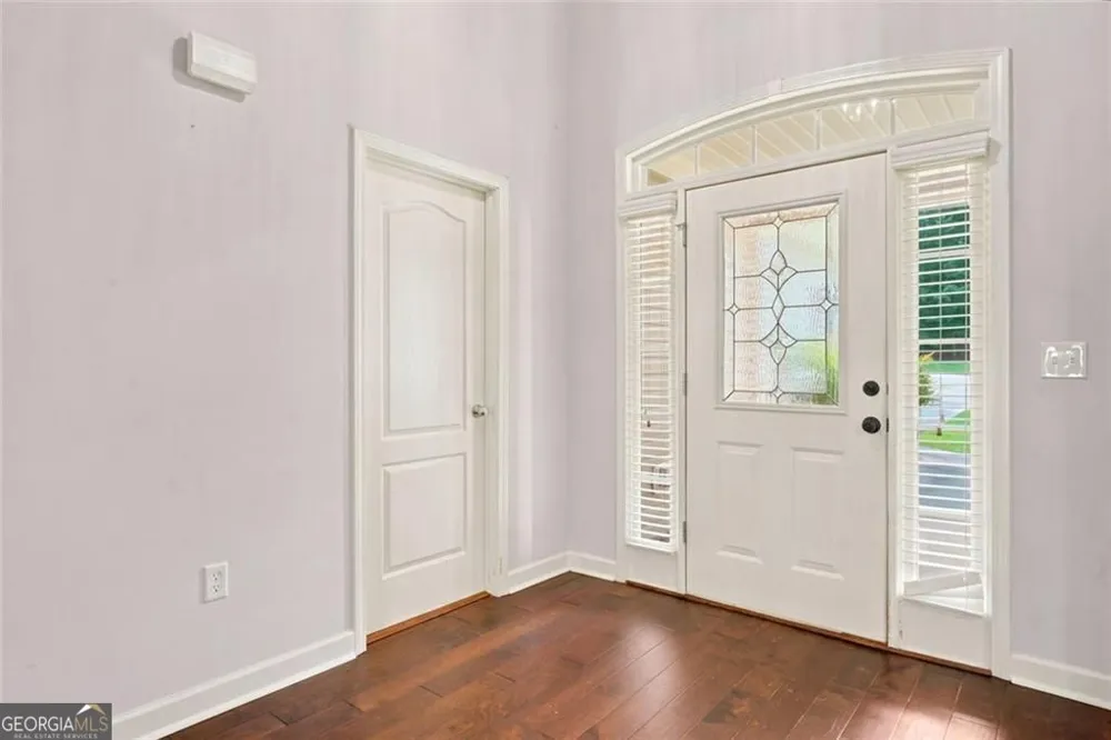 8876 Camp Tree CT Winston, GA 30187
