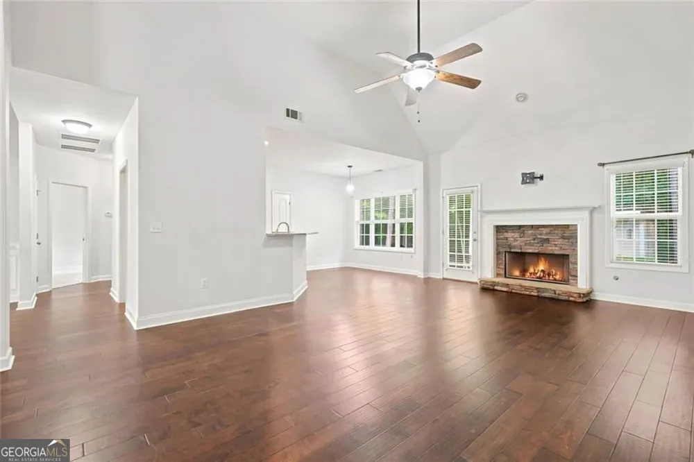 8876 Camp Tree CT Winston, GA 30187