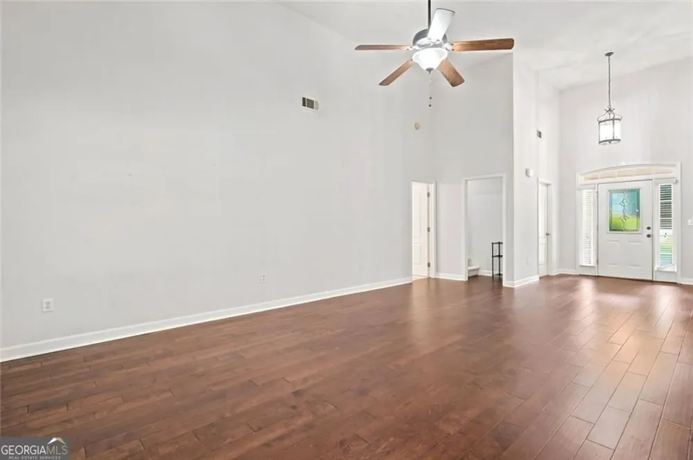 8876 Camp Tree CT Winston, GA 30187
