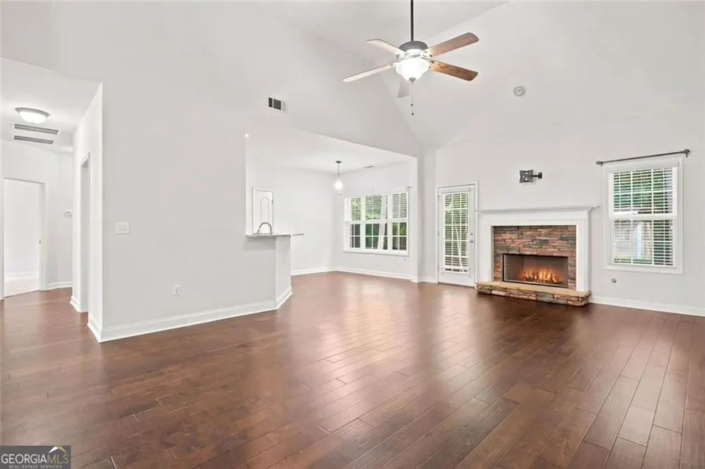 8876 Camp Tree CT Winston, GA 30187