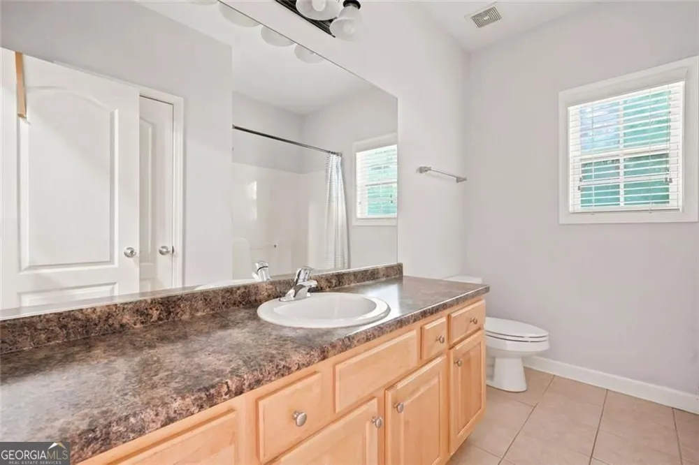 8876 Camp Tree CT Winston, GA 30187