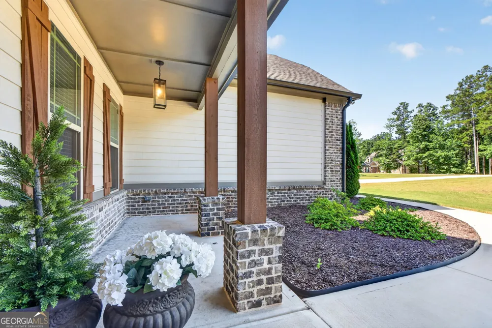 305 Preakness WAY Forsyth, GA 31029