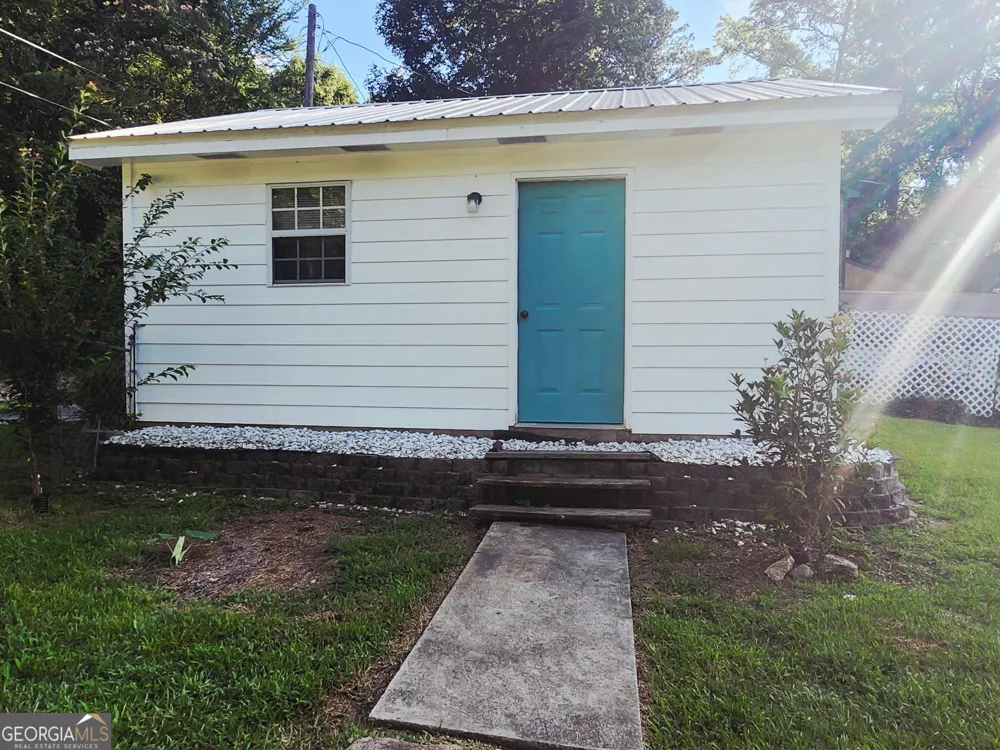 117 N Hickory DR Jackson, GA 30233