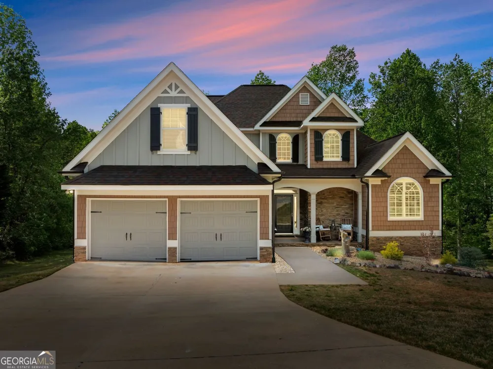 234 Glen Cedar LN Dawsonville, GA 30534
