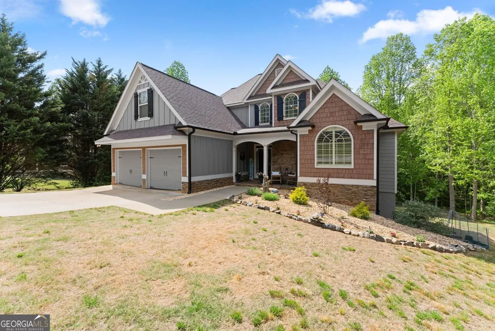234 Glen Cedar LN Dawsonville, GA 30534