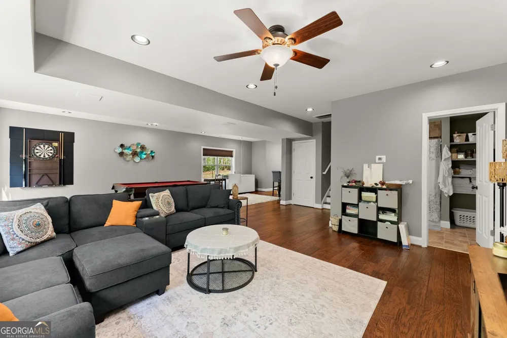 234 Glen Cedar LN Dawsonville, GA 30534