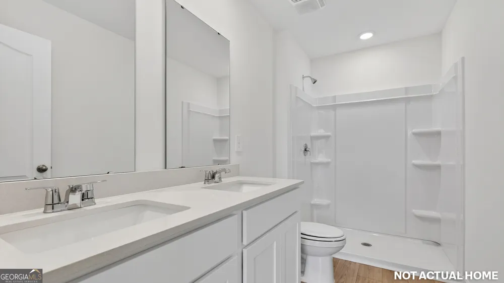 100 Red Oak CT Kingsland, GA 31548
