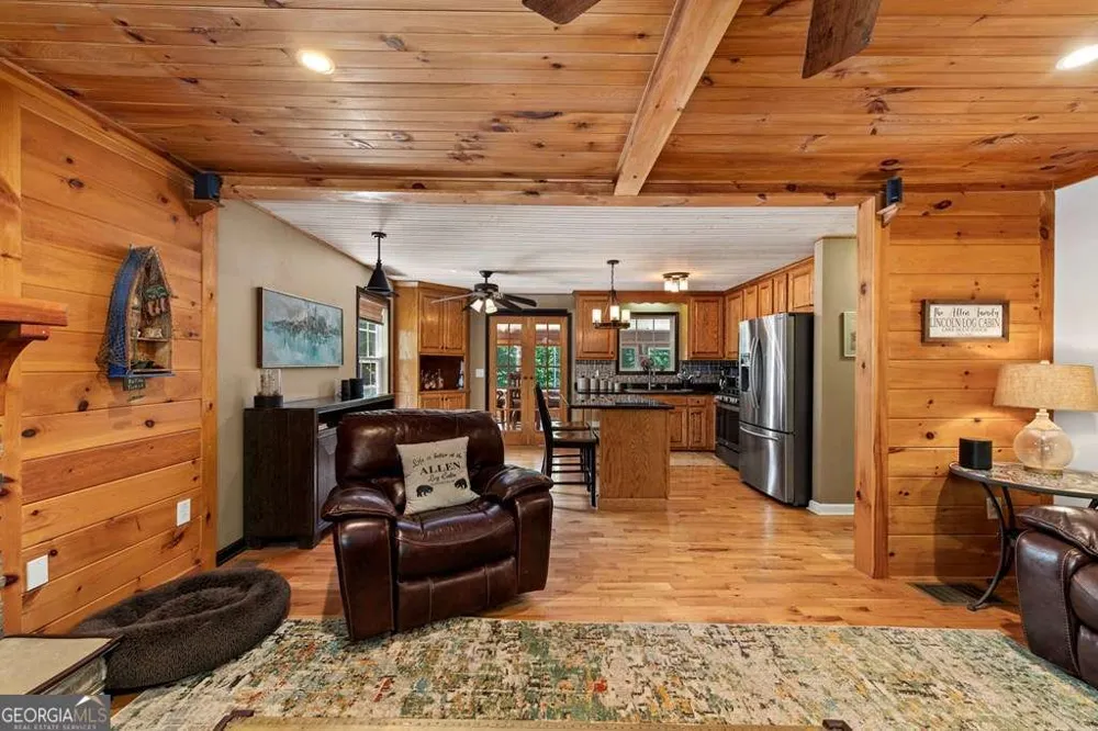 93 Misty Mountain TRL Morganton, GA 30560