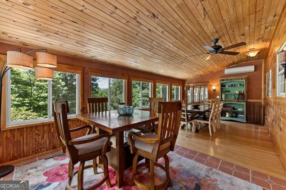 93 Misty Mountain TRL Morganton, GA 30560