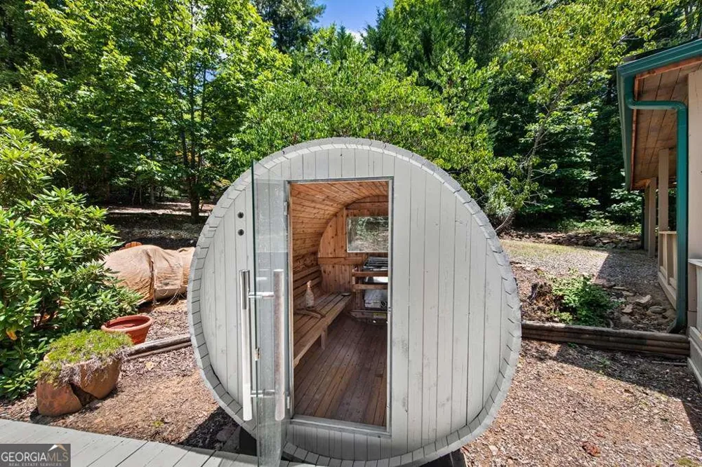 93 Misty Mountain TRL Morganton, GA 30560