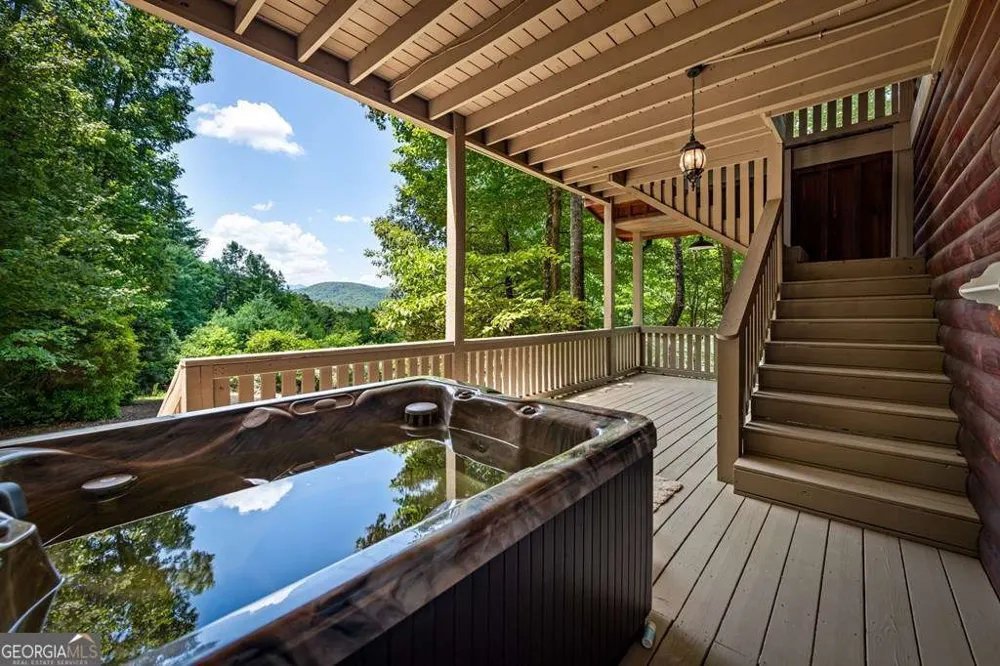93 Misty Mountain TRL Morganton, GA 30560