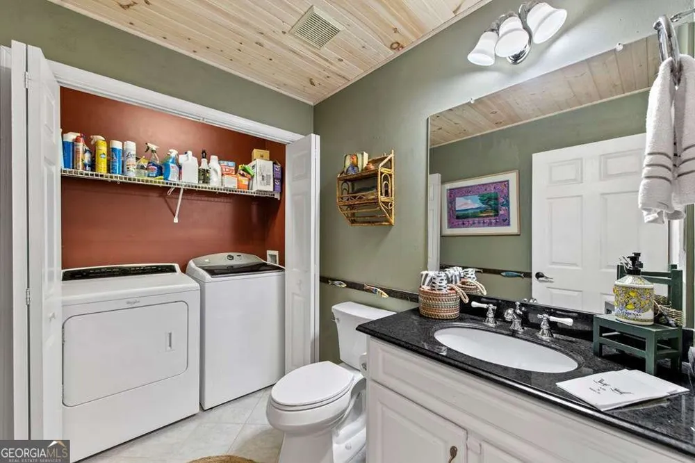93 Misty Mountain TRL Morganton, GA 30560