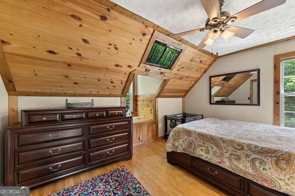 93 Misty Mountain TRL Morganton, GA 30560