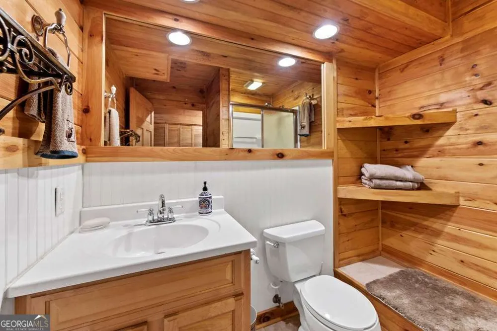 93 Misty Mountain TRL Morganton, GA 30560