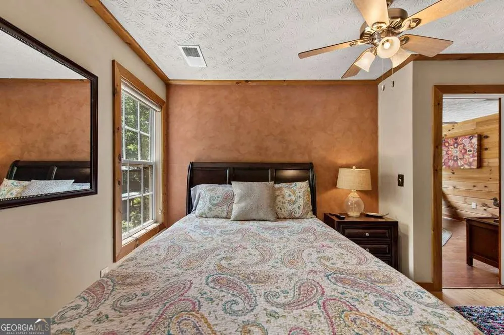 93 Misty Mountain TRL Morganton, GA 30560