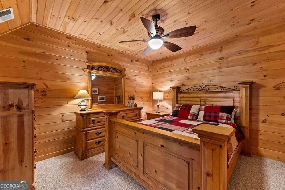 93 Misty Mountain TRL Morganton, GA 30560