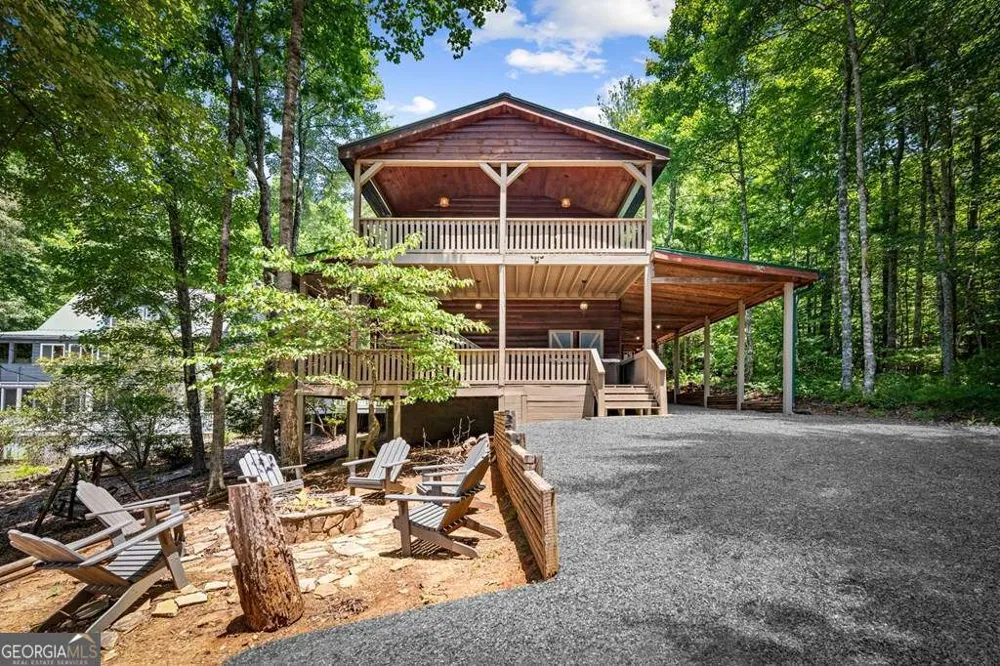 93 Misty Mountain TRL Morganton, GA 30560