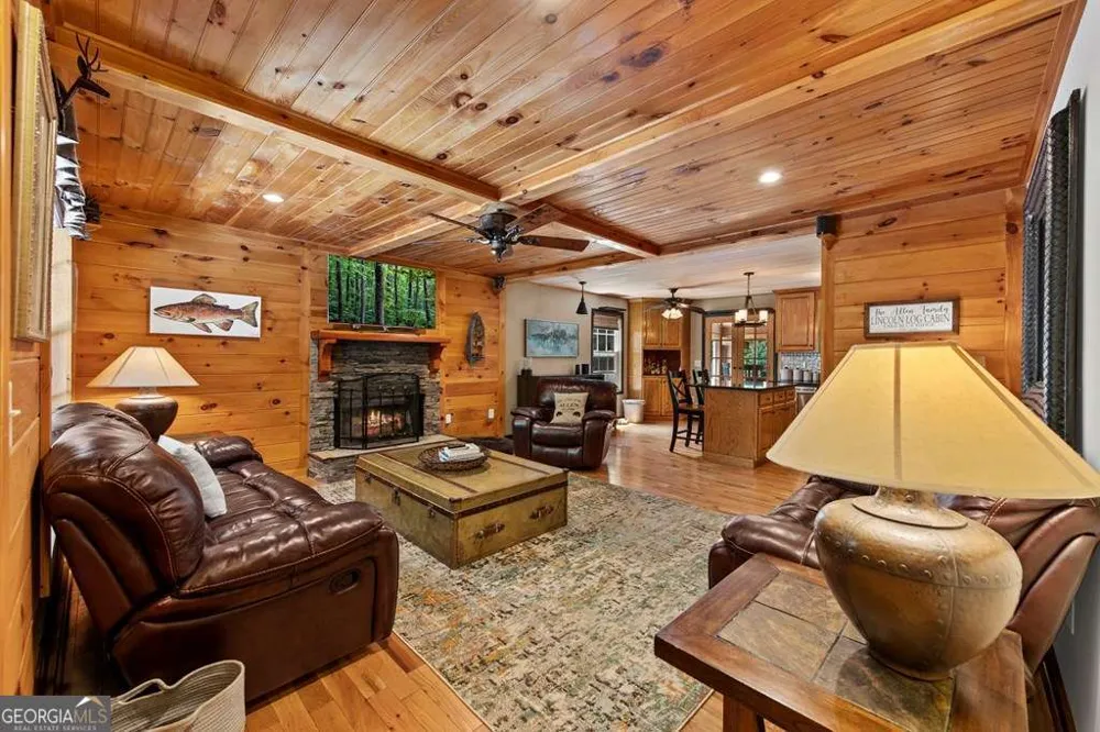 93 Misty Mountain TRL Morganton, GA 30560