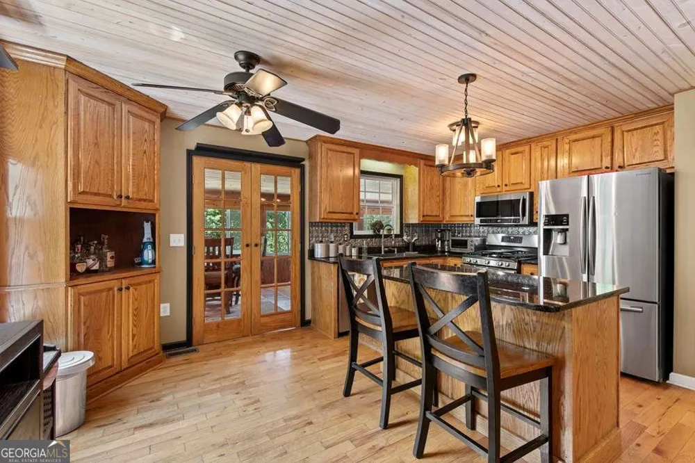 93 Misty Mountain TRL Morganton, GA 30560