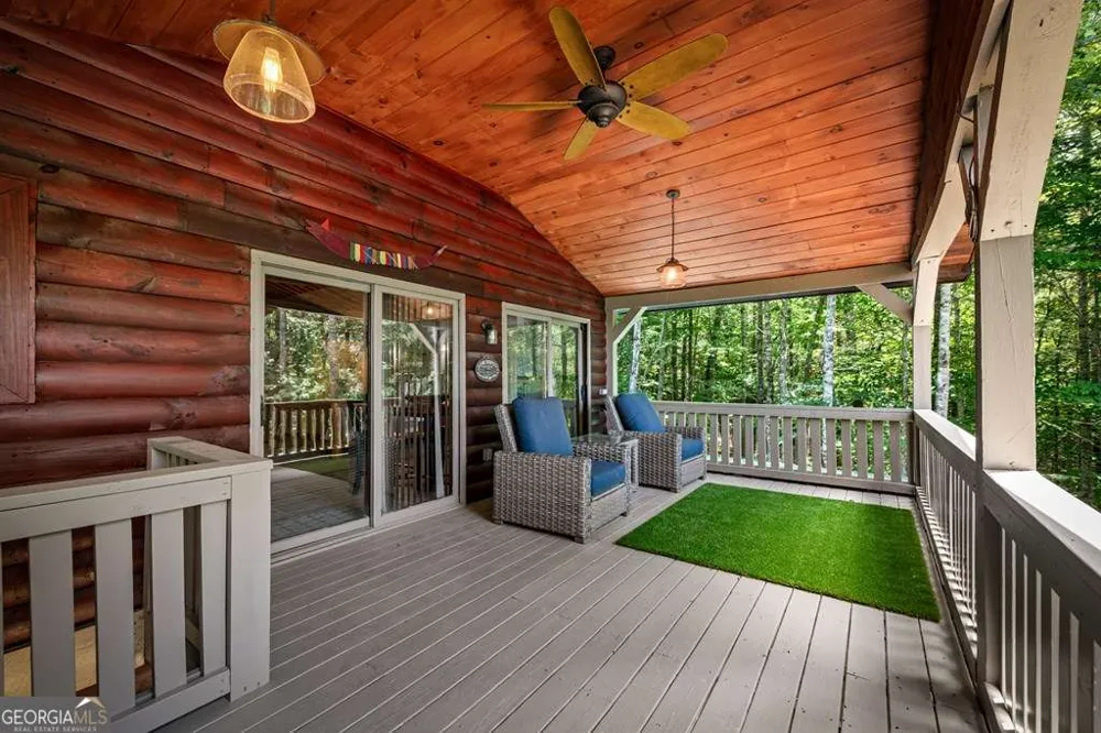 93 Misty Mountain TRL Morganton, GA 30560