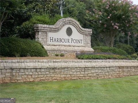 3533 Lake Ridge DR