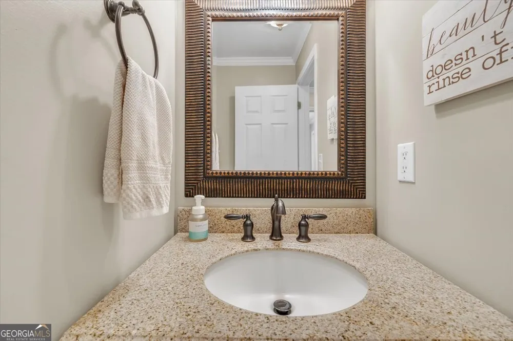 1251 South Trace Rutledge, GA 30663