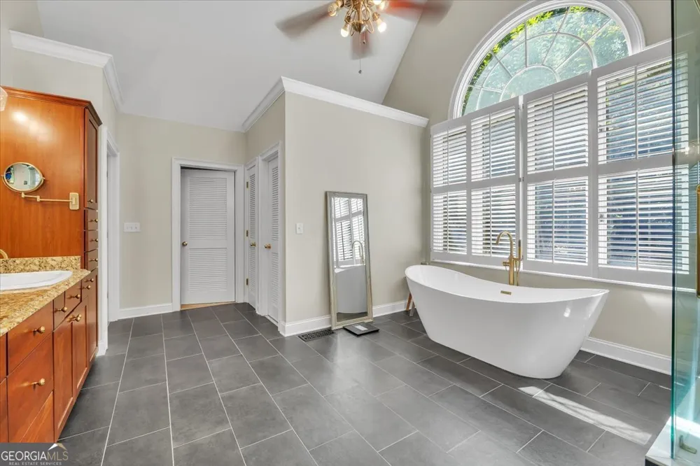 1251 South Trace Rutledge, GA 30663
