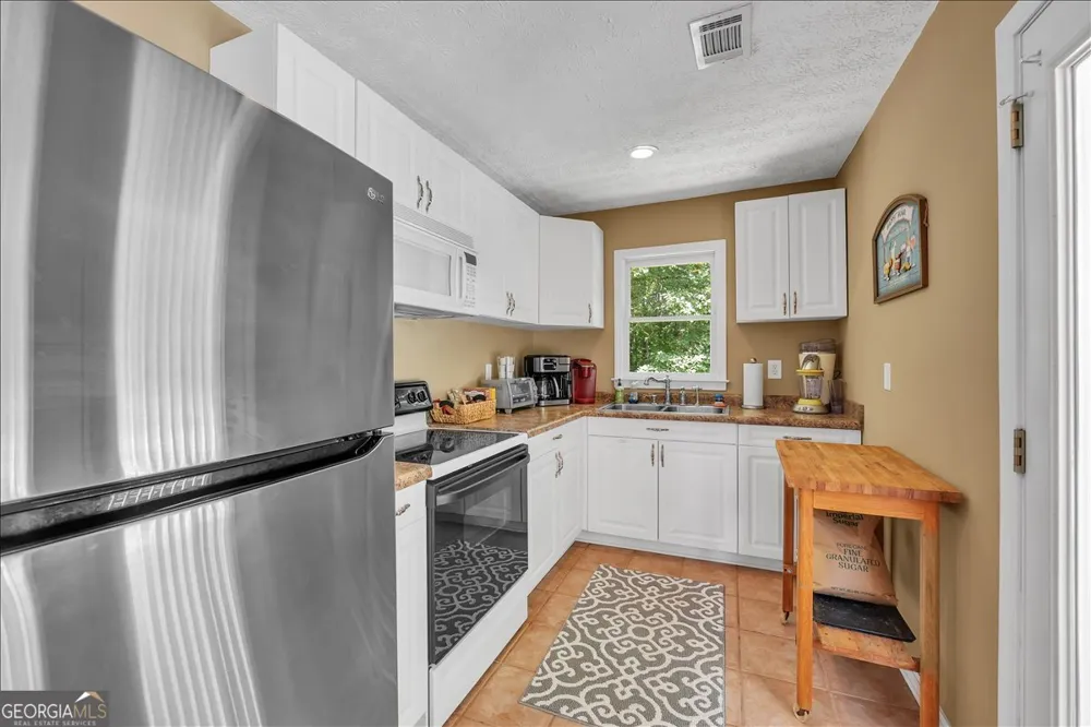 1251 South Trace Rutledge, GA 30663